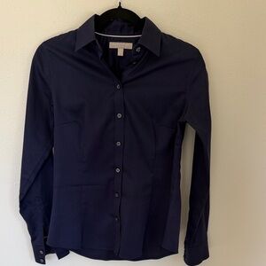 Banana Republic Non-iron tailored fit button down, Navy, size 4